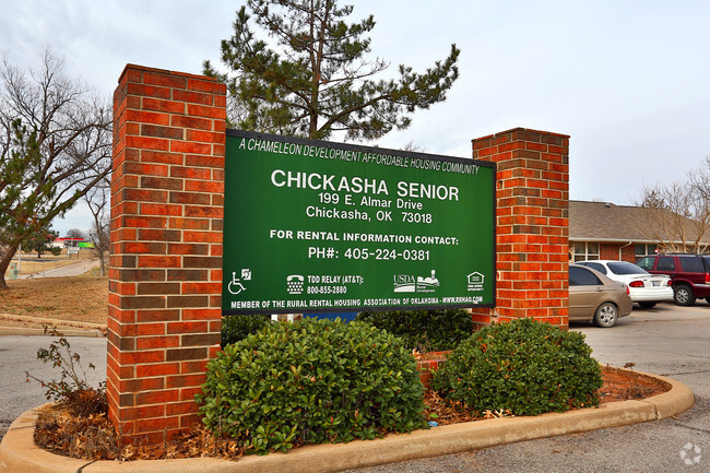 Primary Photo - Chickasha Senior Rental