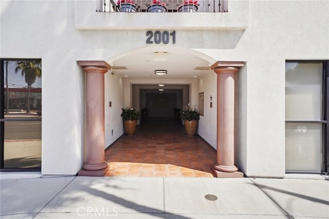 Building Photo - 2001 Artesia Blvd Rental