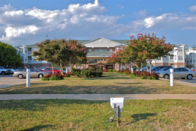 Country Lane Seniors McKinney - Country Lane Seniors McKinney Apartments