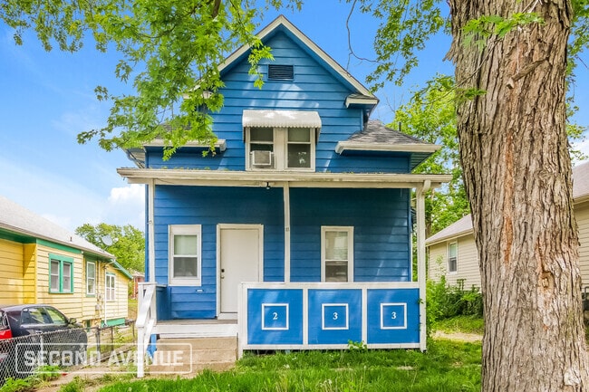 Building Photo - 233 N 19 St Rental