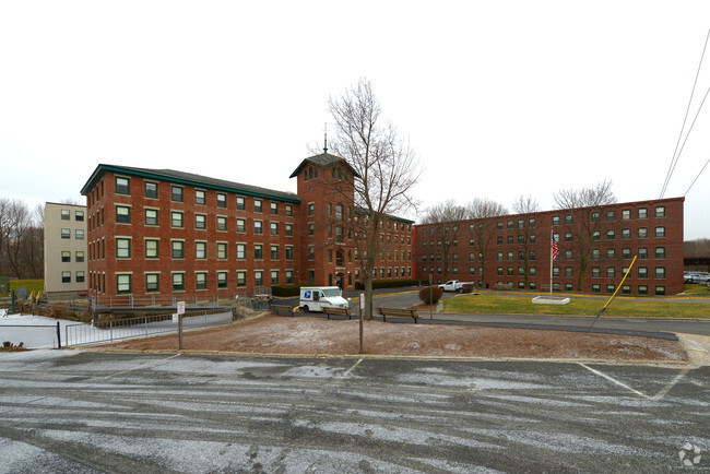 Photo - Blackstone Falls Apartments