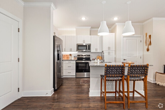 Building Photo - Mariposa at Communications Parkway Rental