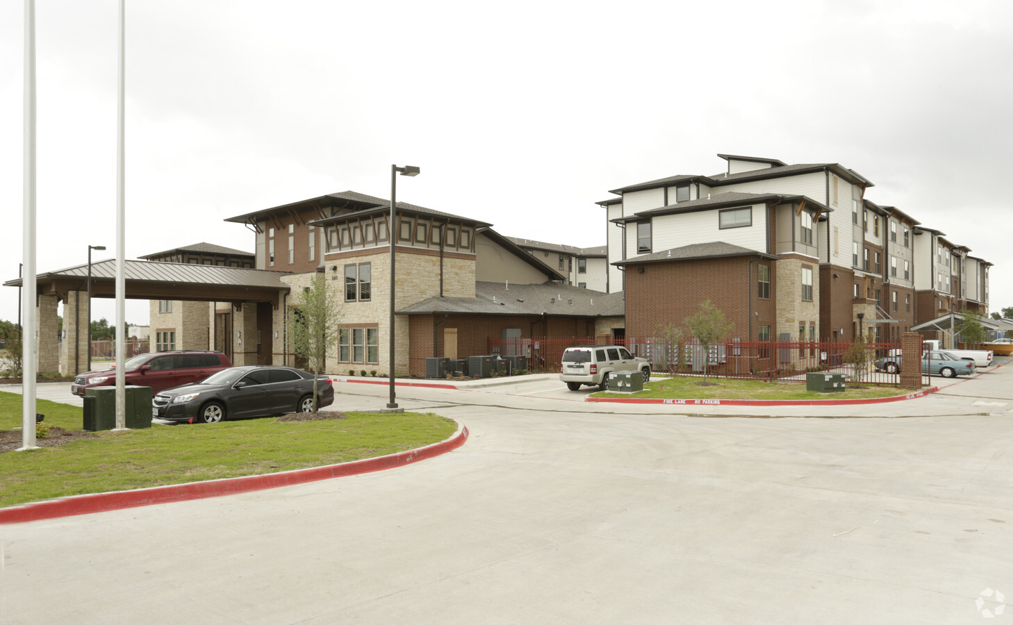 Evergreen Rowlett - Evergreen Rowlett Apartments