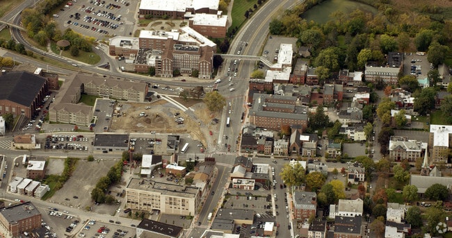 Building Photo - 13 State Street Apartments