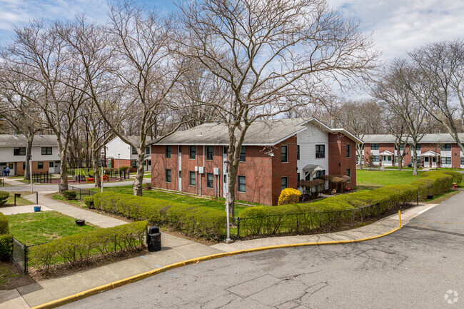 Building Photo - Waldron Terrace Rental