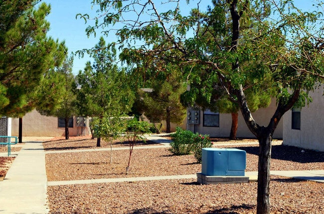 Building Photo - Villa del Sol Senior Apartments
