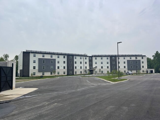 Building View - Brookhollow Senior Rental