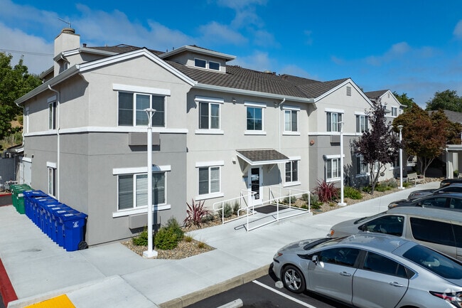 Primary - Rodeo Gateway Apartments