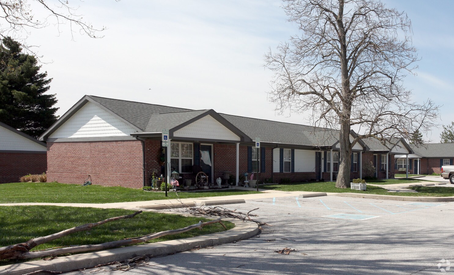 Danbury Pointe Apartments Danville, Indiana 0 unit available After55