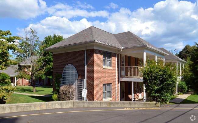 Primary Photo - Old Town Hall Houses Rental