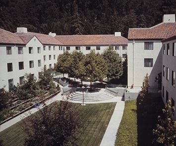 Building Photo - Redwood Gardens Apartments