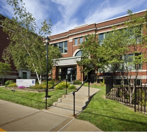 Building Photo - Summit Retirement Residence Apartments