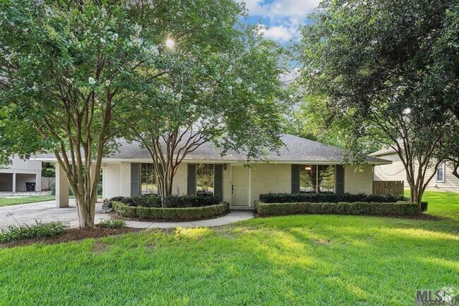 Building Photo - 4320 Bluebonnet Rd Rental