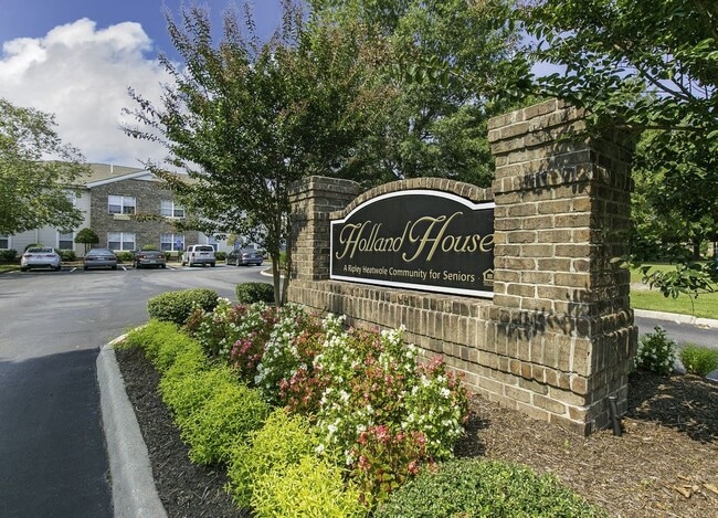 Holland House - Senior 55+ - Holland House - Senior 55+ Apartments