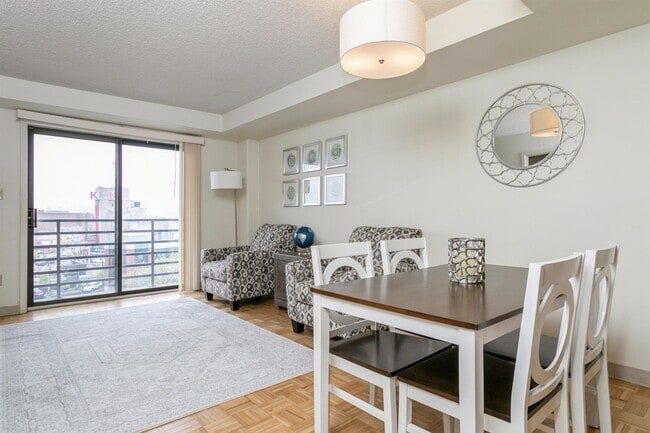 Living Area - Harbour View Apartments