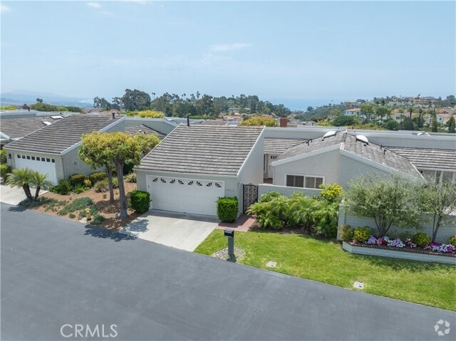 Building Photo - 22812 Tolana Dr Rental