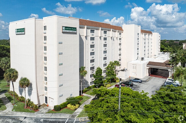 Primary - Garden Plaza at Inverrary Rental