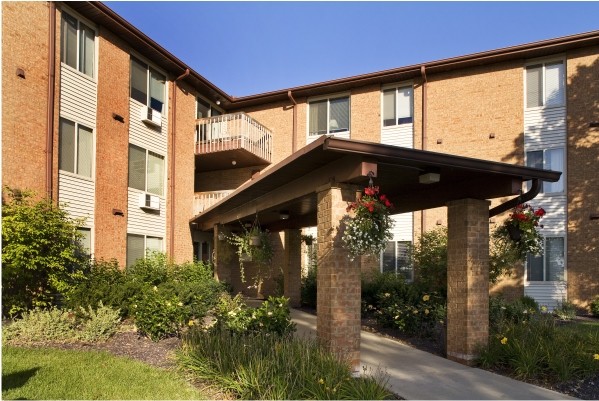 Anglers Manor Apartments - Anglers Manor Apartments