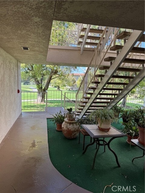 Building Photo - 2387 Via Mariposa W