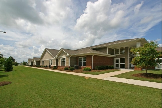 Primary Photo - Ashton Springs Apartments