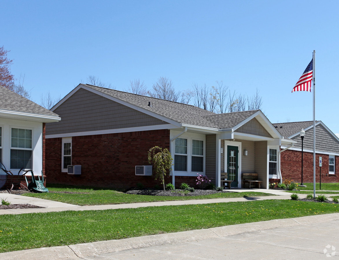 Photo - Jefferson Courtyard Senior Apartments