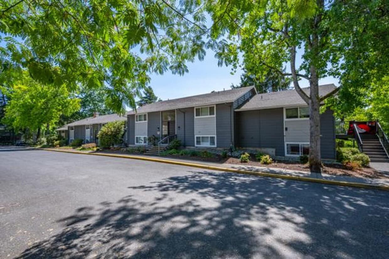 Floor Plan - 2 bedroom 2 bath - 1360