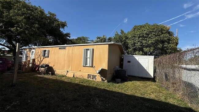 Photo - 5040 SW 30th Ave Rental