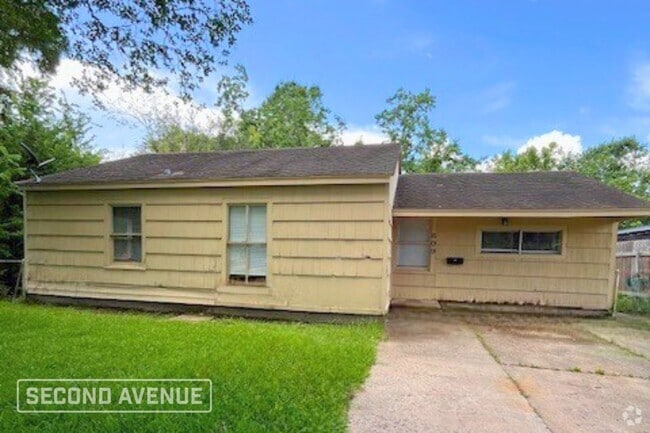 Building Photo - 609 Azalea Dr Rental
