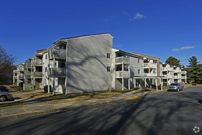 Primary Photo - Farm Lane Apartments