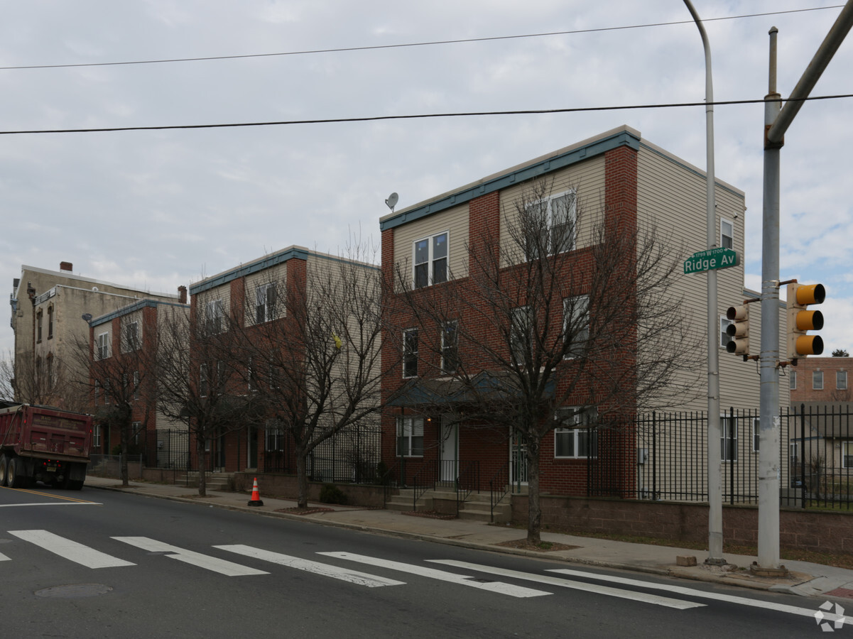 Photo - Francisville Village Apartments