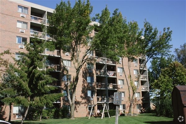 Building Photo - Winchester Towers Rental