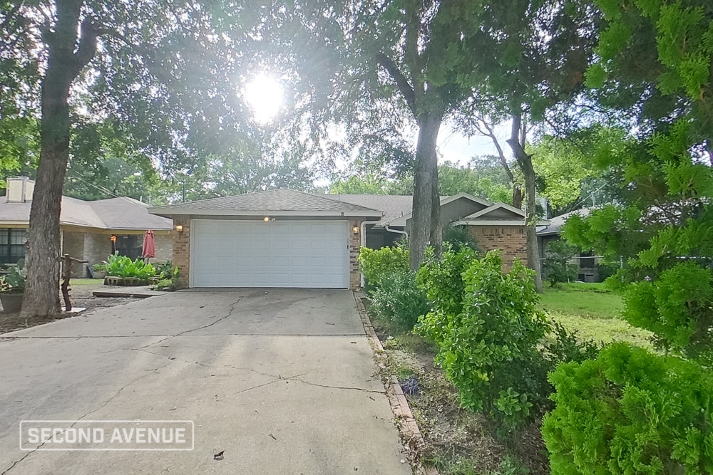 Photo - 1340 Cy Blackburn Cir Rental