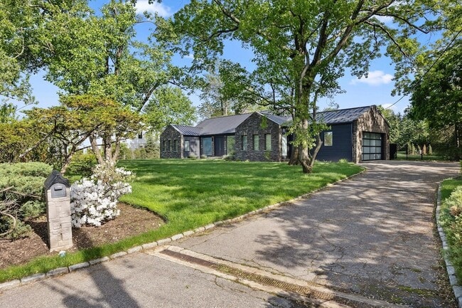 Photo - 50 Sheldrake Rd Rental