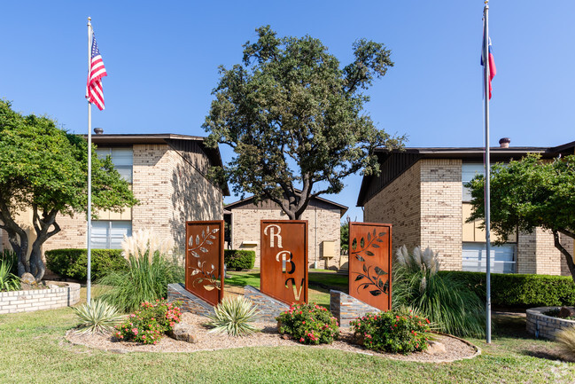 Building Photo - Redbird Village Apartments