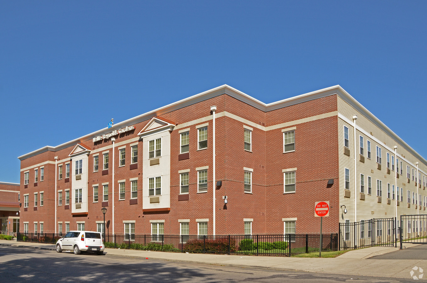 Photo - Nellie Reynolds Gardens Apartments