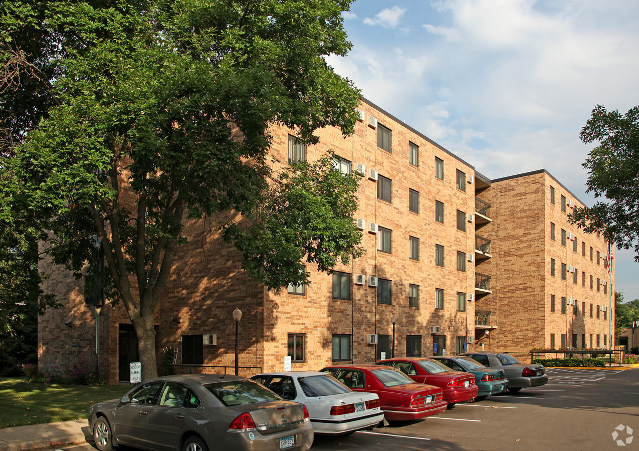 Photo - Talheim Apartments