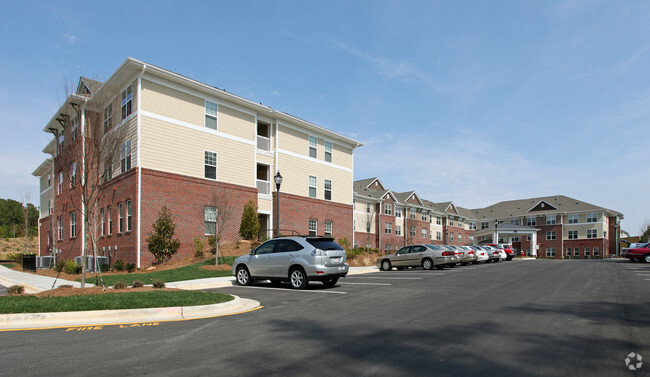 Building Photo - Highland Terrace Rental
