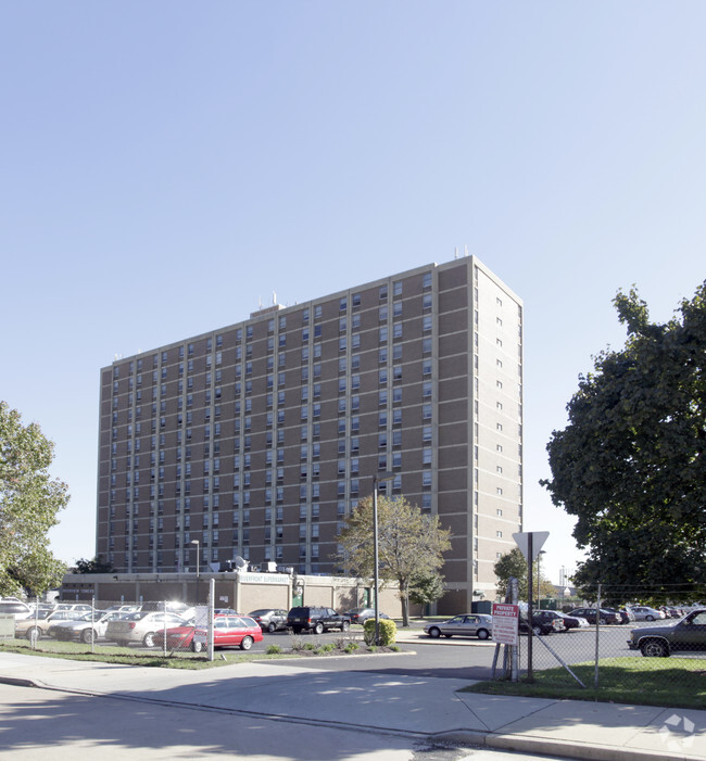 Building Photo - Riverview Towers Apartments