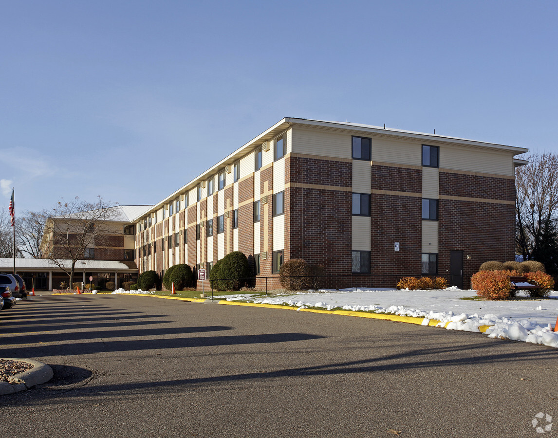 Photo - Oak Ridge Manor Apartments