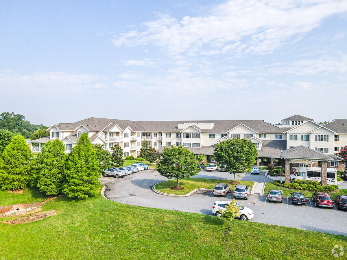 Oak Park Retirement - Oak Park Retirement Apartments