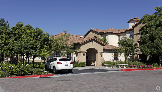 Fountains at Sierra (55+ Senior Community) - Fountains at Sierra (55+ Senior Community) Apartments