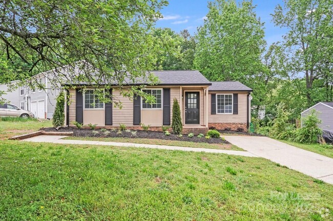 Building Photo - 5001 Forest Mountain Ct Rental