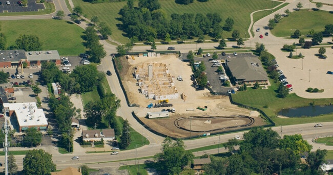 Building Photo - McHenry Commons