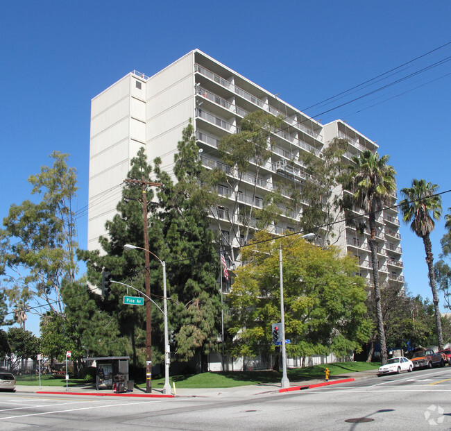 Primary Photo - Providence Gardens Apartments