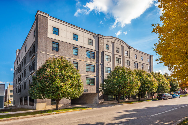 Midtown Lofts - Midtown Lofts