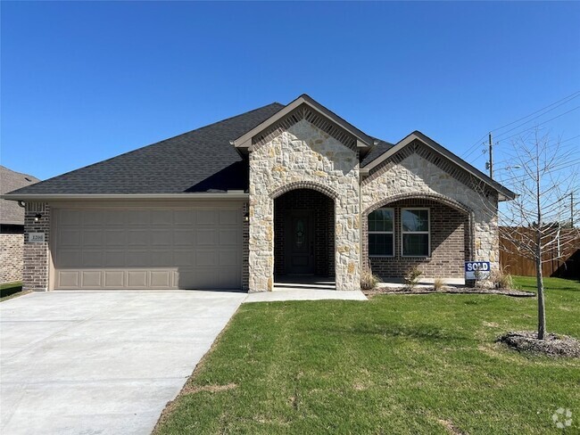 Building Photo - 1200 Brad Kellar Dr Rental