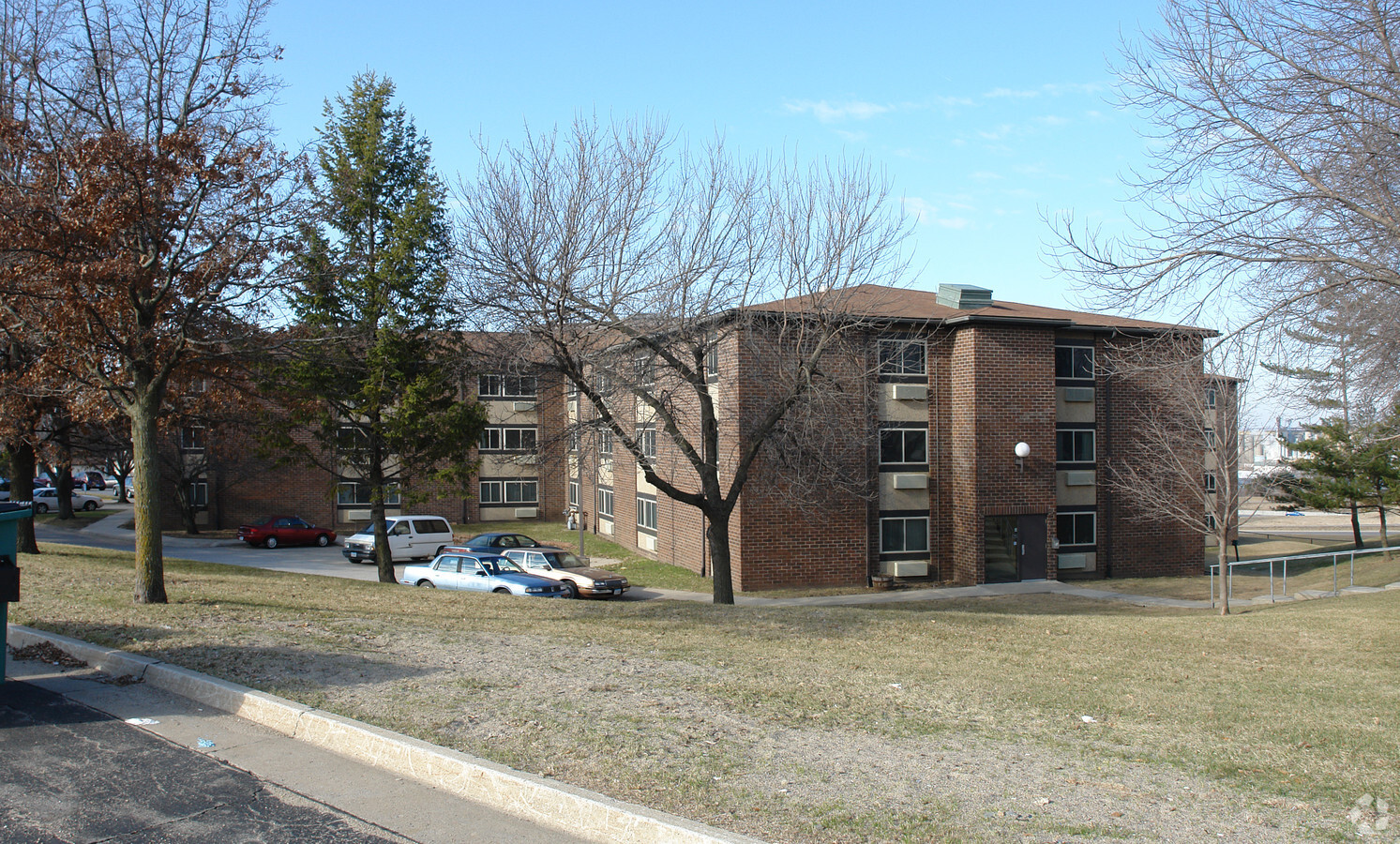 Stonecrest Apartments - Stonecrest Apartments