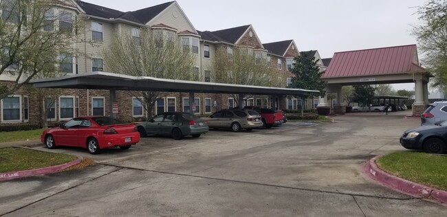 Building Photo - Cherry Crest Court - 62 + Senior Living Rental