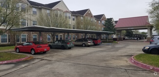 Building Photo - Cherry Crest Court - 62 + Senior Living Rental