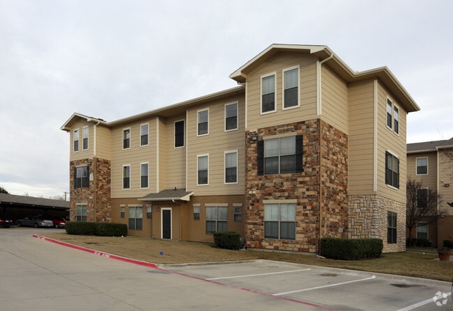 Evergreen at Rockwall - Evergreen at Rockwall Apartments